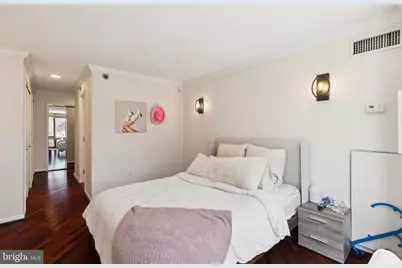 2018 Walnut Street #7B, Philadelphia, PA 19103 - Photo 20