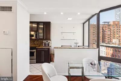 2018 Walnut Street #7B, Philadelphia, PA 19103 - Photo 12