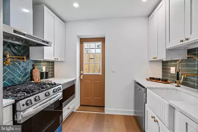 1304 S Hicks Street, Philadelphia, PA 19146 - Photo 12