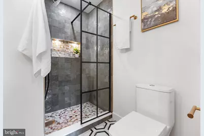 1304 S Hicks Street, Philadelphia, PA 19146 - Photo 32