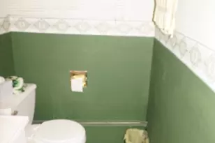 9115 Ferndale St, Philadelphia, PA 19115 - Photo 32