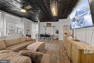 155 Jamestown St, Philadelphia, PA 19127 - Photo 8