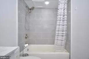 4000 Gypsy Ln, Philadelphia, PA 19129 - Photo 18