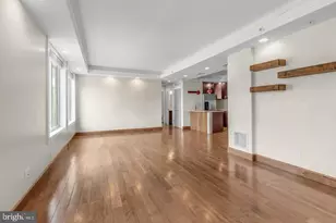 1241 Buttonwood St, Philadelphia, PA 19123 - Photo 4