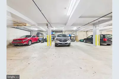 1241 Buttonwood Street #4C, Philadelphia, PA 19123 - Photo 36