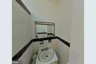 164 W Albanus Street, Philadelphia, PA 19120 - Photo 10