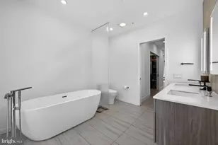 115 N 23rd St, Philadelphia, PA 19103 - Photo 28