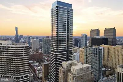 1911 Walnut St #4402, Philadelphia, PA 19103 - Photo 2