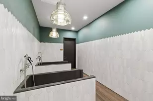 1911 Walnut St, Philadelphia, PA 19103 - Photo 48