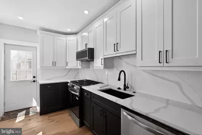 2456 Sepviva Street, Philadelphia, PA 19125 - Photo 10