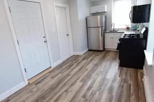 409 Hermitage St, Philadelphia, PA 19128 - Photo 8