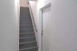 409 Hermitage St, Philadelphia, PA 19128 - Photo 4