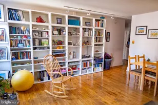 1008 Spruce St, Philadelphia, PA 19107 - Photo 18