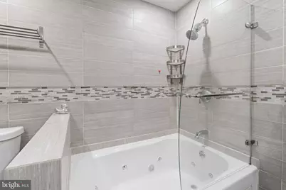 608 S Delhi Street, Philadelphia, PA 19147 - Photo 18