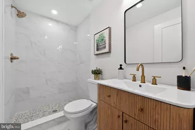 1732 S 8th Street, Philadelphia, PA 19148 - Photo 16