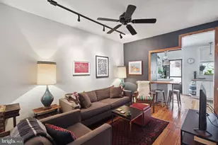 1943 S Hicks St, Philadelphia, PA 19145 - Photo 4