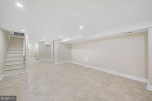 757 S 51st St, Philadelphia, PA 19143 - Photo 16