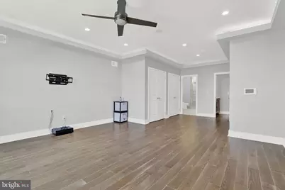2652 E Norris Street, Philadelphia, PA 19125 - Photo 24