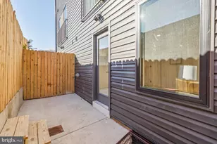 739 N Capitol St, Philadelphia, PA 19130 - Photo 56