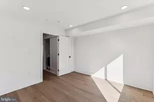 739 N Capitol St, Philadelphia, PA 19130 - Photo 34