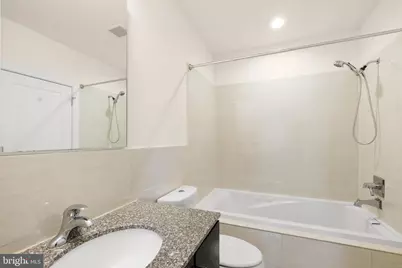1910 Christian Street #D, Philadelphia, PA 19146 - Photo 14