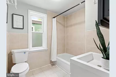 2207 Bainbridge Street, Philadelphia, PA 19146 - Photo 18