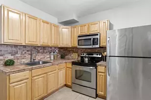 2207 Bainbridge St, Philadelphia, PA 19146 - Photo 10