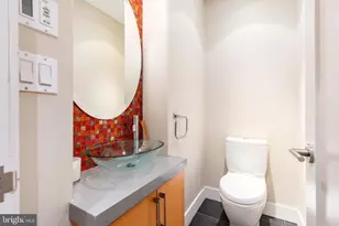 632 Spruce St, Philadelphia, PA 19106 - Photo 32