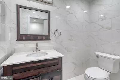 1211 Peters Street, Philadelphia, PA 19147 - Photo 10