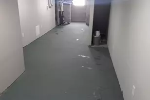 210 N Wanamaker St, Philadelphia, PA 19139 - Photo 24