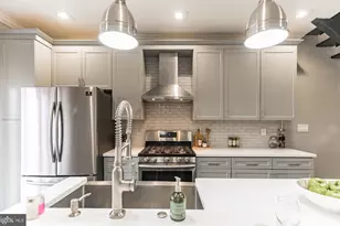 1818 Dickinson St, Philadelphia, PA 19146 - Photo 10