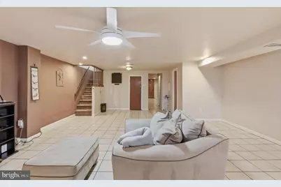 7039 Crease Lane, Philadelphia, PA 19128 - Photo 14