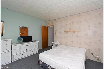 328 Roxborough Avenue, Philadelphia, PA 19128 - Photo 24