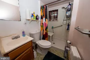 420 Manton St, Philadelphia, PA 19147 - Photo 10