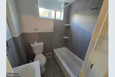 712 S Randolph Street, Philadelphia, PA 19147 - Photo 6