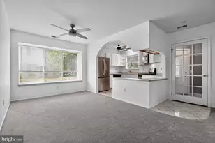 154 Benjamin Ct, Philadelphia, PA 19114 - Photo 4