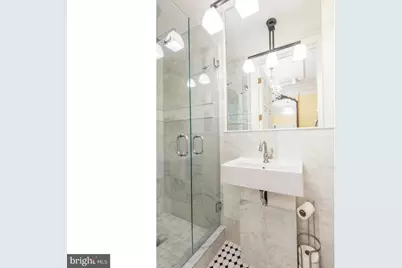 2129 Walnut Street #1, Philadelphia, PA 19103 - Photo 12