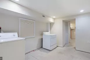 731 Carpenter St, Philadelphia, PA 19147 - Photo 22