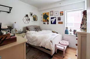 1311 Spruce St, Philadelphia, PA 19107 - Photo 6