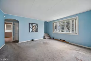 9225 Wesleyan Rd, Philadelphia, PA 19114 - Photo 2