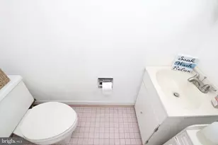 3652 E Crown Ave, Philadelphia, PA 19114 - Photo 30