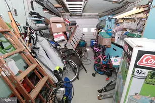 3652 E Crown Ave, Philadelphia, PA 19114 - Photo 32