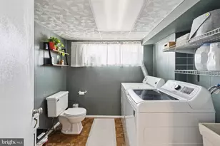 674 Wendover St, Philadelphia, PA 19128 - Photo 38