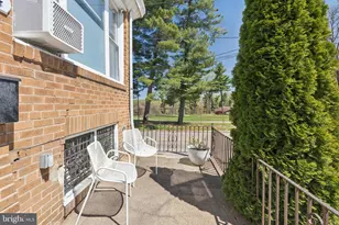 674 Wendover St, Philadelphia, PA 19128 - Photo 2