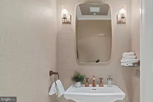 130 S 18th St, Philadelphia, PA 19103 - Photo 18