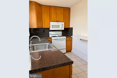 355 Mercy Street, Philadelphia, PA 19148 - Photo 4