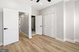 2040 Fernon St, Philadelphia, PA 19145 - Photo 14