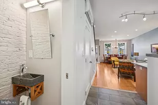 736 Carpenter St, Philadelphia, PA 19147 - Photo 18