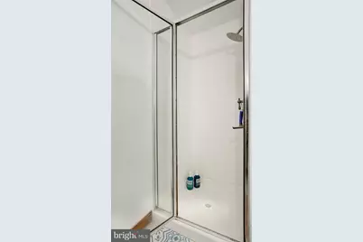 837 N 2nd Street #202, Philadelphia, PA 19123 - Photo 10