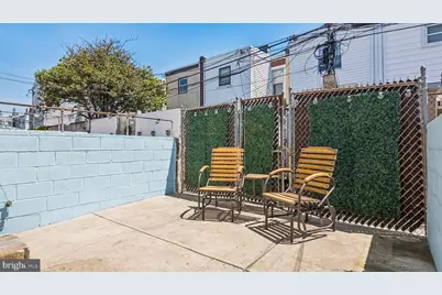 2433 S Mole Street, Philadelphia, PA 19145 - Photo 14